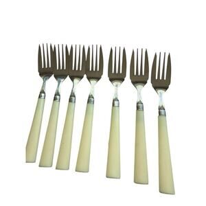 Vintage Cream Colored Plastic Handle Salad Forks 7 pieces Made Taiwan 1970's